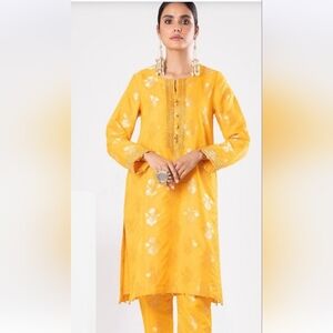 Khaadi Pakistani Bangladeshi Indian Kurta shalwar kamee Dress